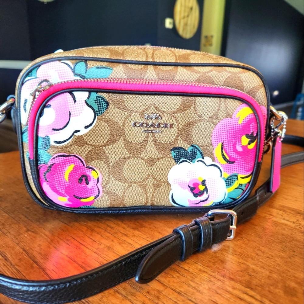 COACH Court Crossbody in Signature Canvaswith Vintage Rose Print.